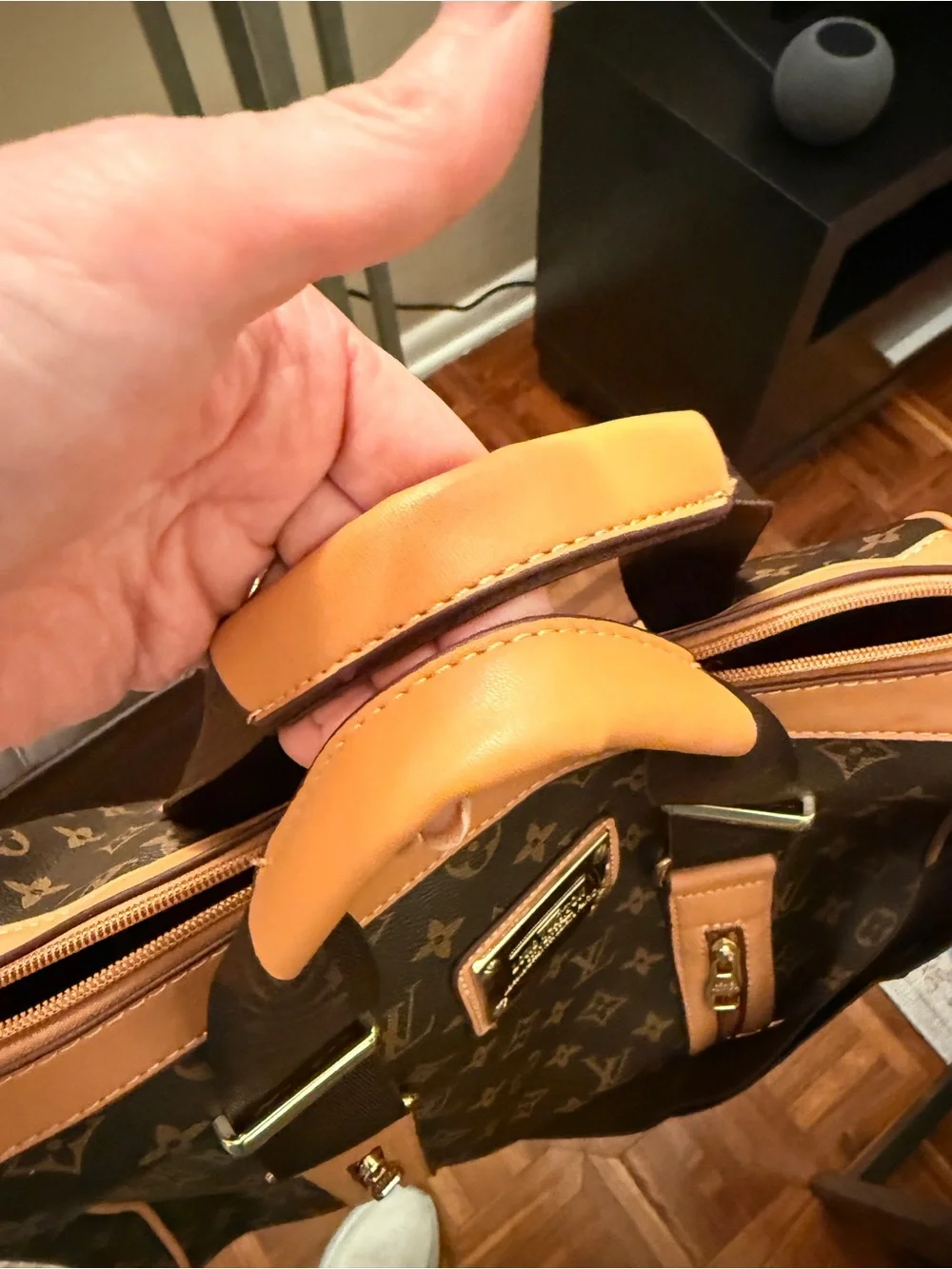 Source Unknown Brown Monogram bag with Tan Trim
